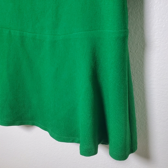 Jade Melody Tam Women's Green Crepe A-Line Flounce Hem Shift Dress - Picture 4 of 13